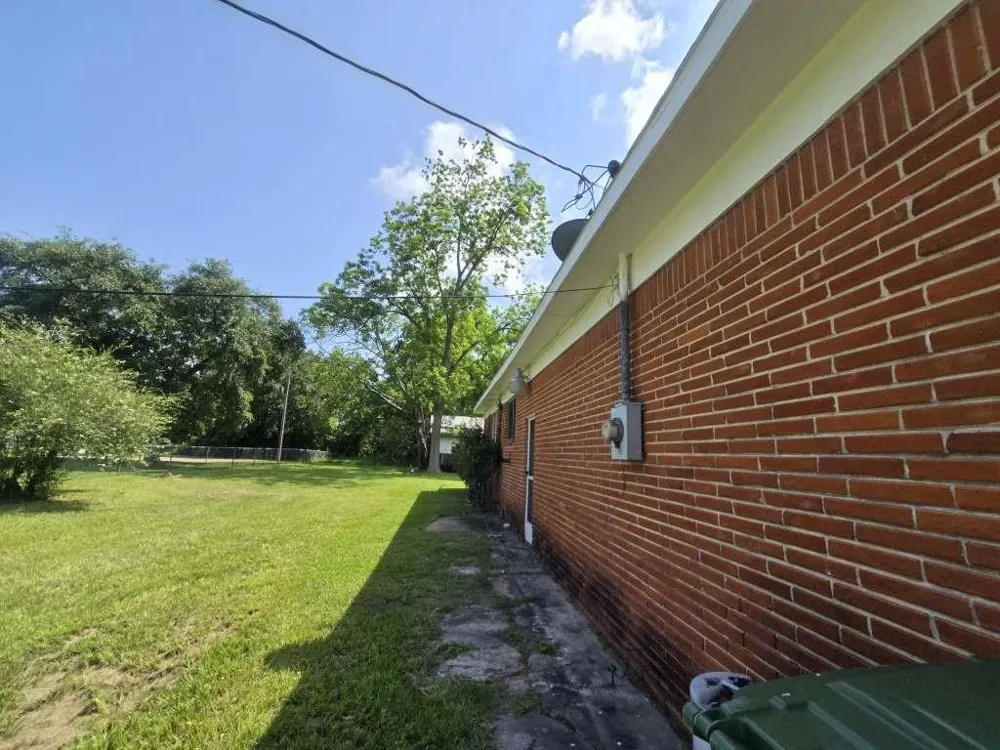 1824 Magnolia Street Liberty, TX 77575