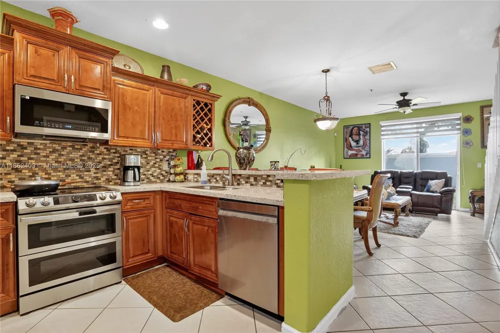 3445 NW 14th Ct Lauderhill, FL 33311