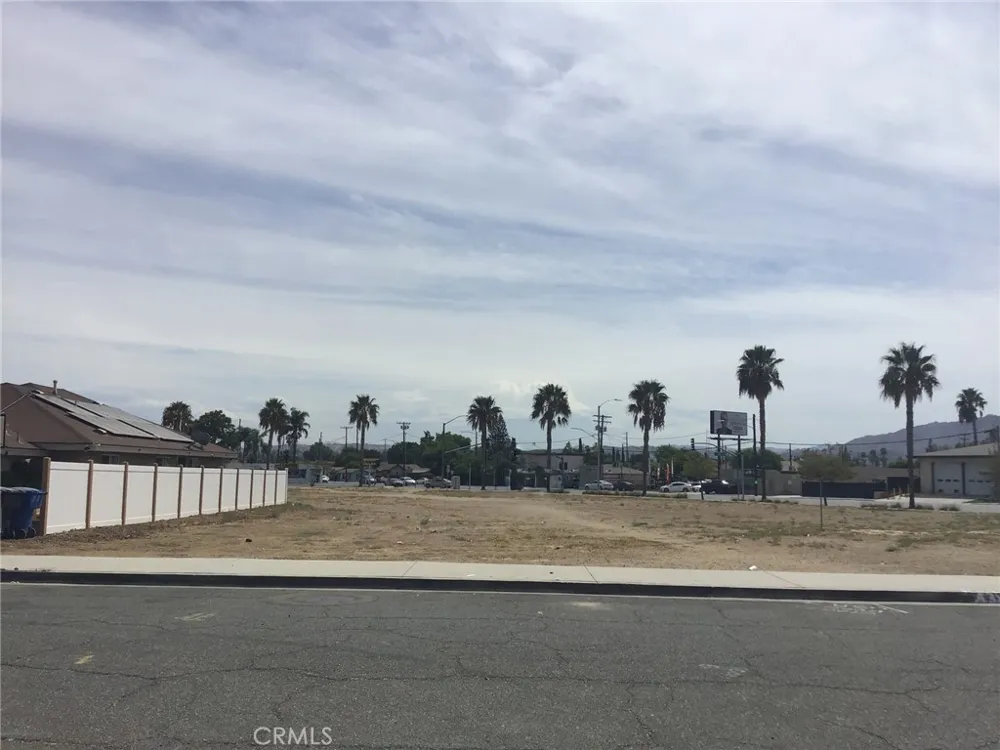 Bushnell Avenue Riverside, CA 92505