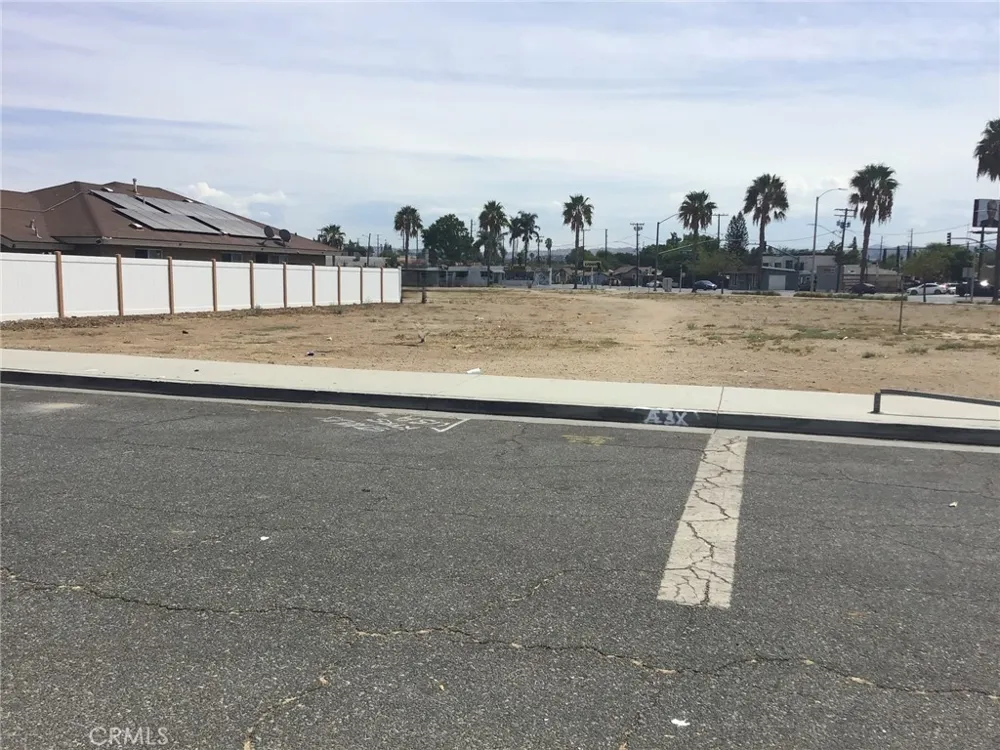 Bushnell Avenue Riverside, CA 92505