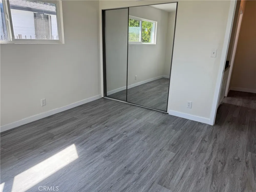 1048 Dexter Street Los Angeles, CA 90042