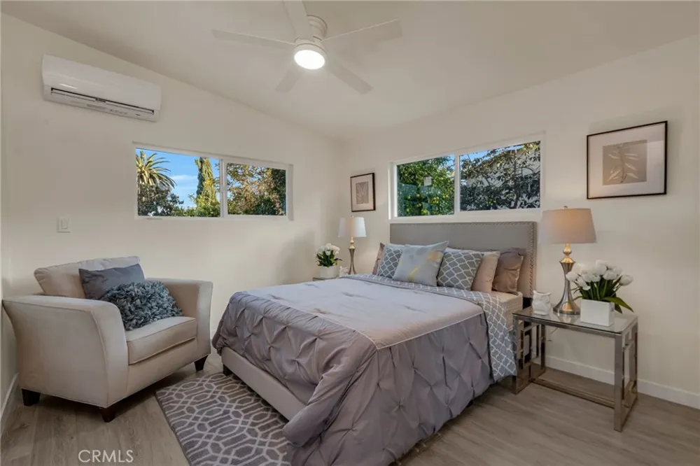 1048 Dexter Street Los Angeles, CA 90042