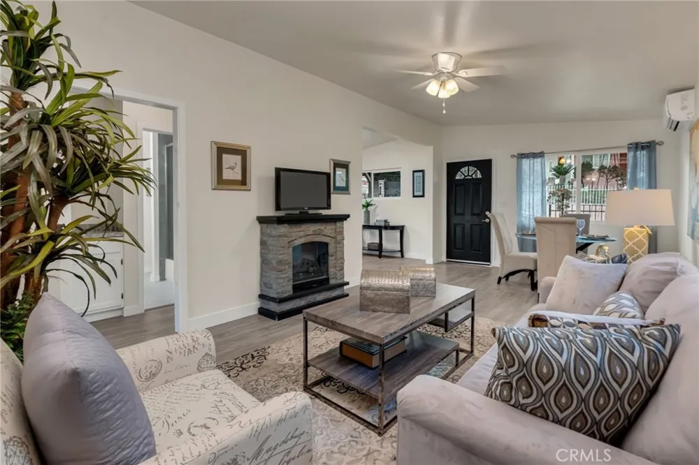 1048 Dexter Street Los Angeles, CA 90042