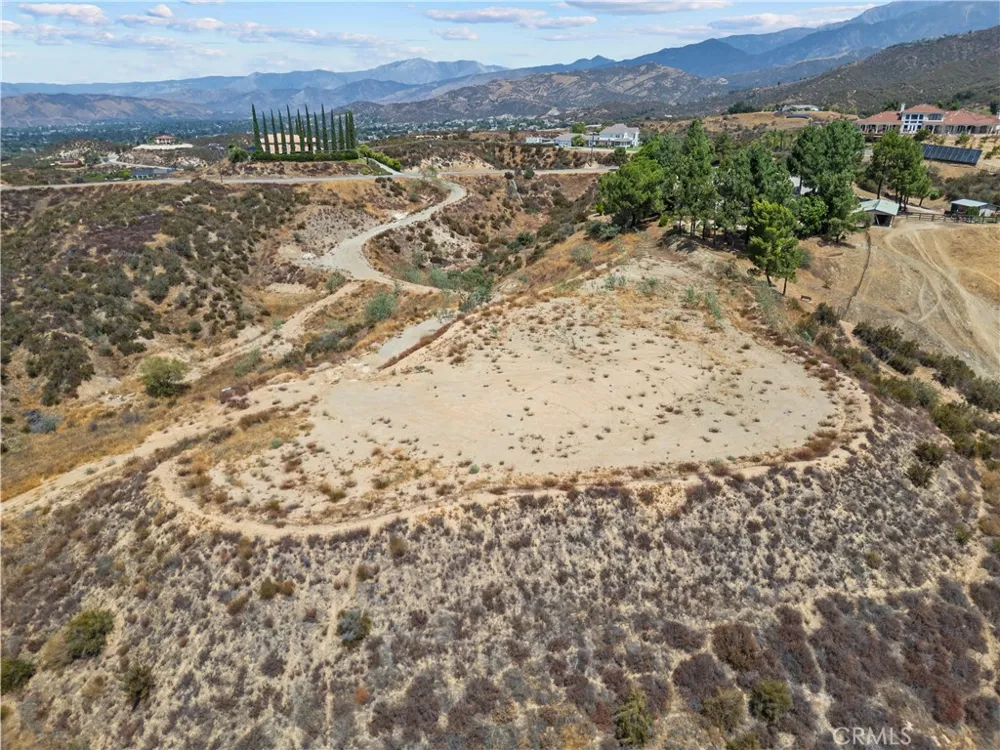 37807 Valgio Calimesa, CA 92320