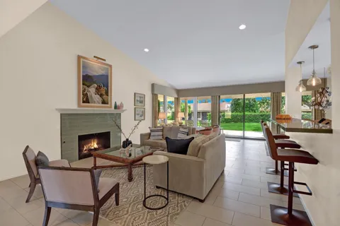 44842 Guadalupe Drive
