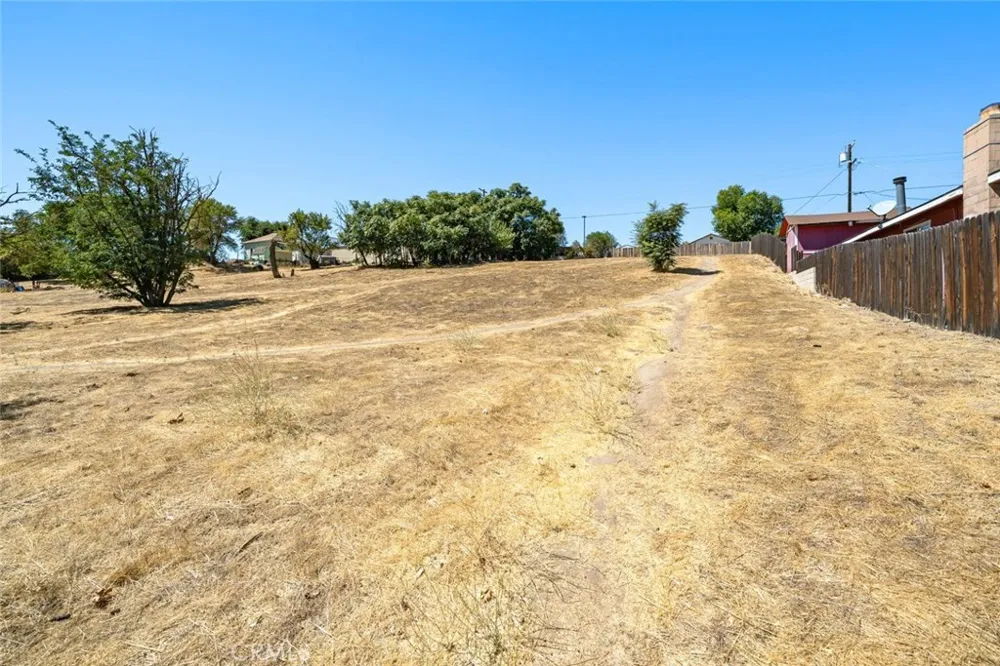 965 L Street San Miguel, CA 93451