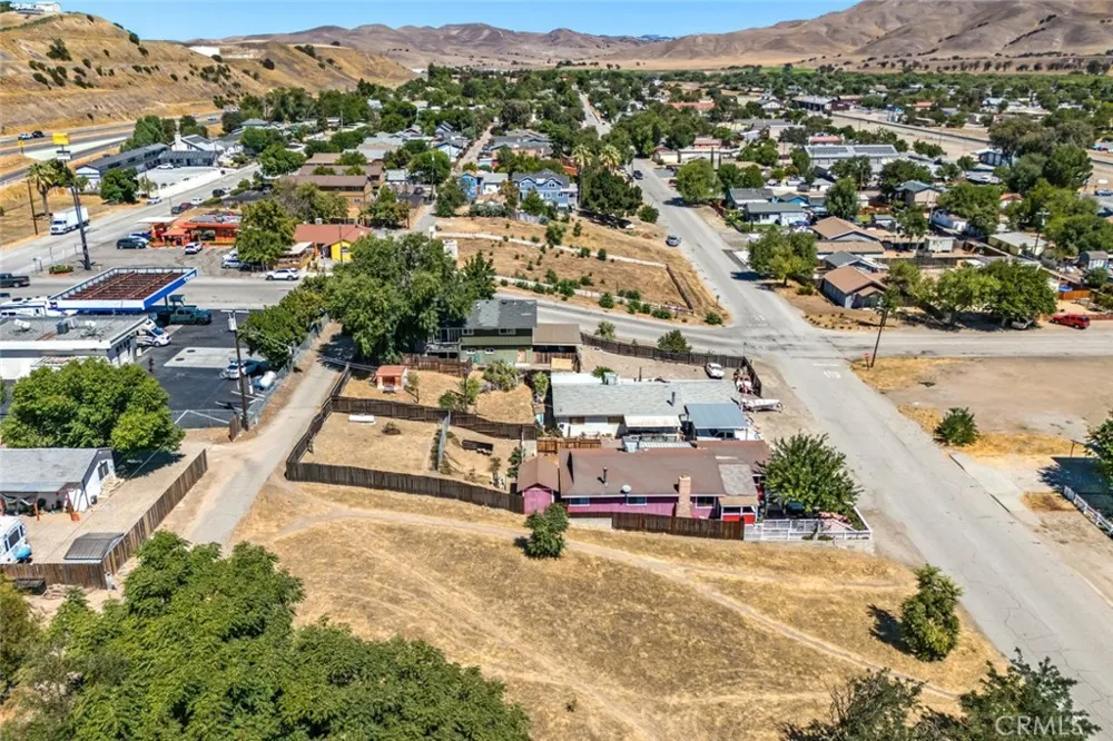 965 L Street San Miguel, CA 93451
