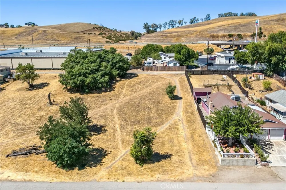 965 L Street San Miguel, CA 93451