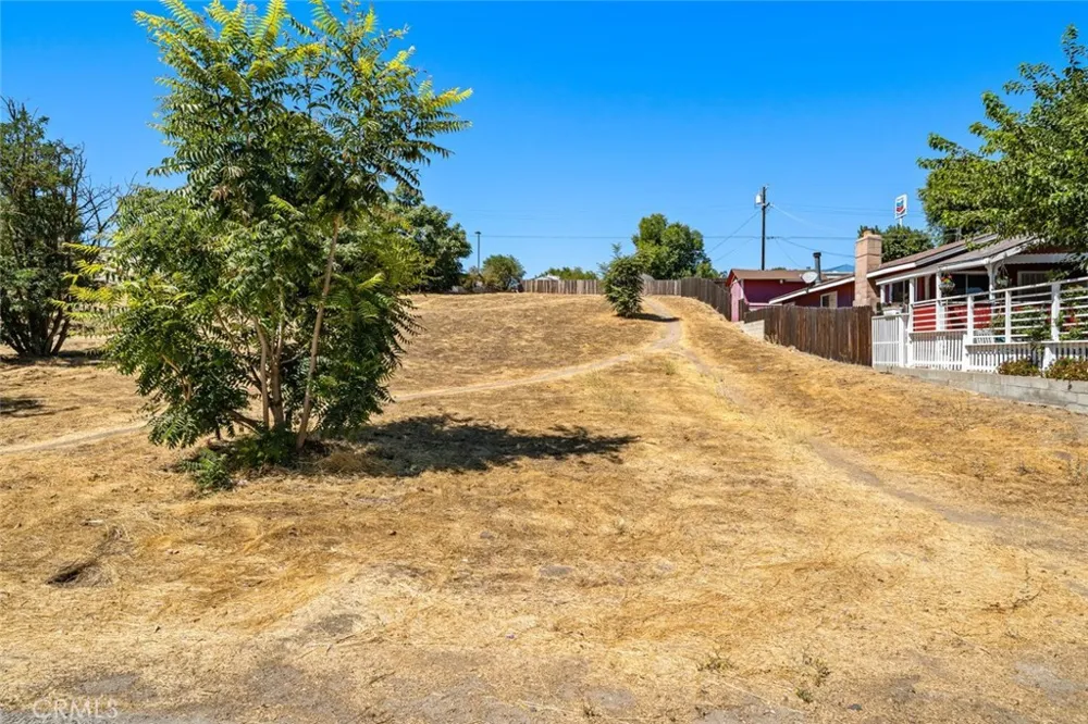 965 L Street San Miguel, CA 93451