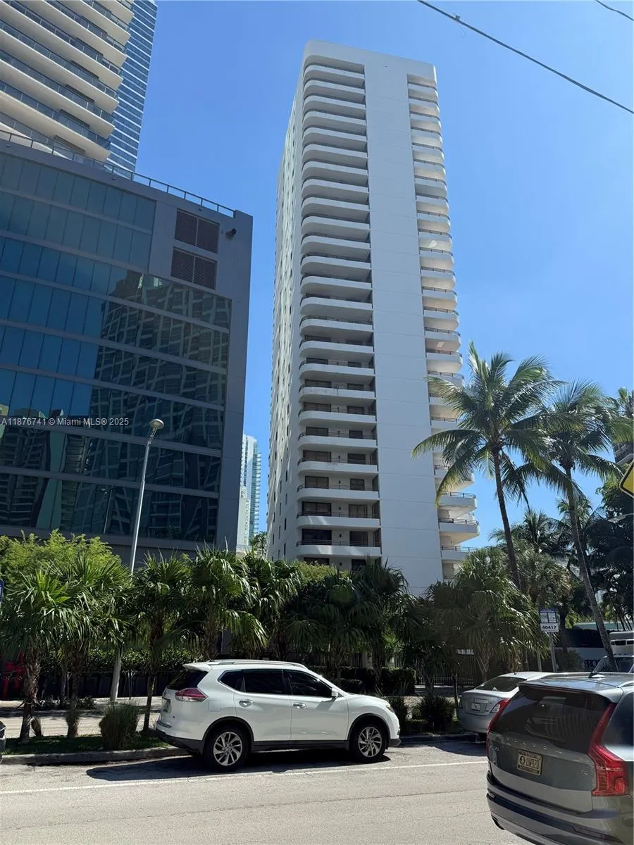 151 SE 15th Rd #2703 Miami, FL 33129