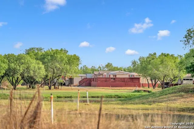 2654 Matthews Ranch Road Dilley, TX 78017