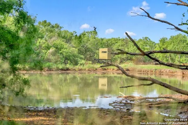 2654 Matthews Ranch Road Dilley, TX 78017