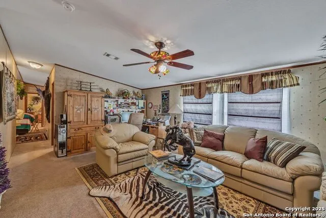 2654 Matthews Ranch Road Dilley, TX 78017