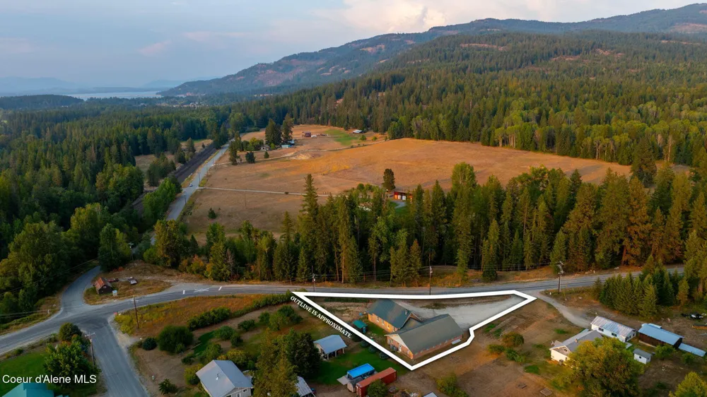 1024 Sagle Road Sagle, ID 83860