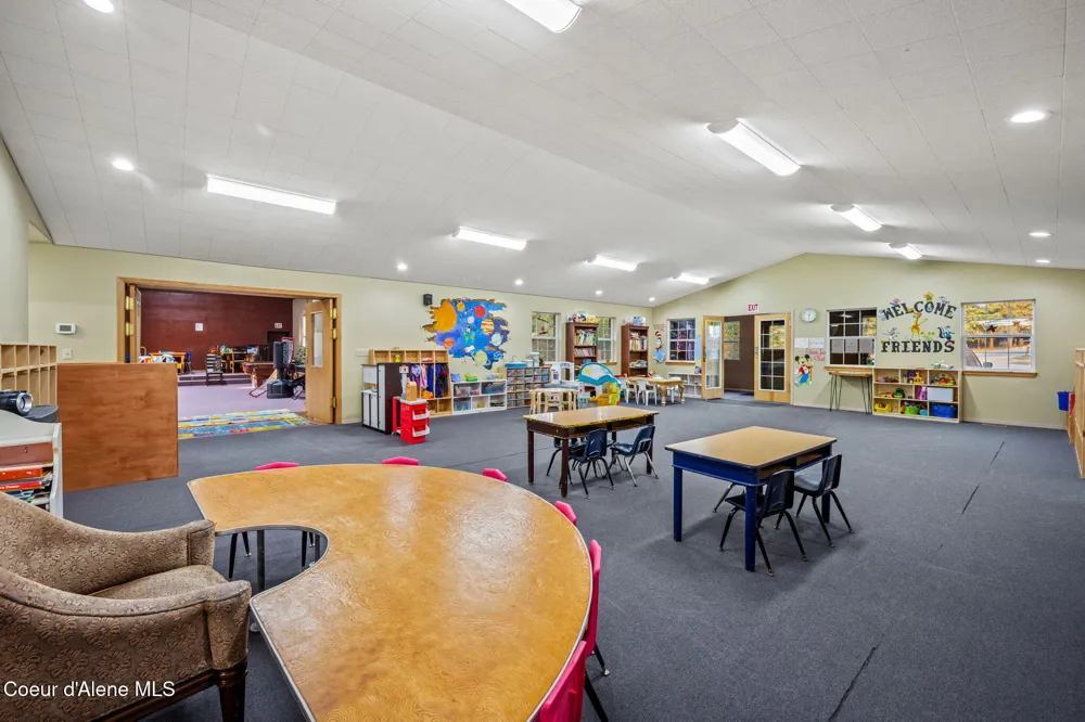 1024 Sagle Road Sagle, ID 83860