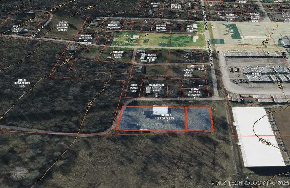 319 E Oak Street Stilwell, OK 74960