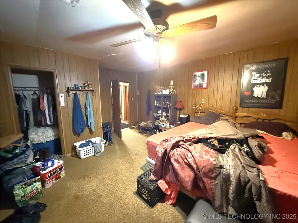 319 E Oak Street Stilwell, OK 74960