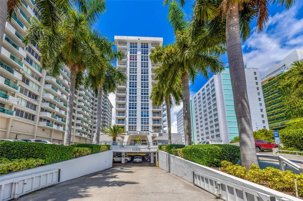 1228 West Ave #312 Miami Beach, FL 33139