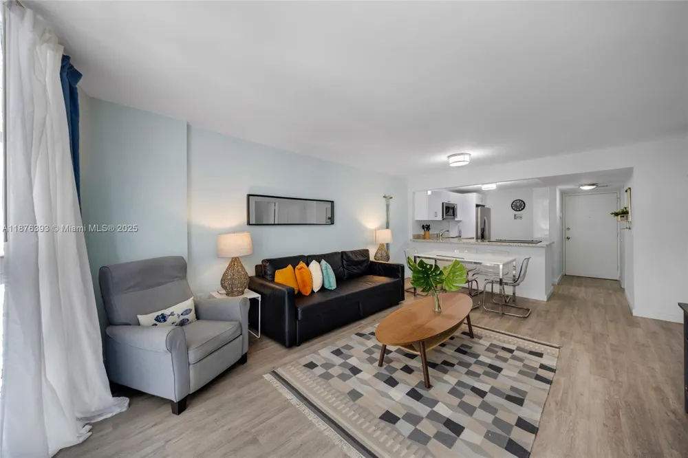 1228 West Ave #312 Miami Beach, FL 33139
