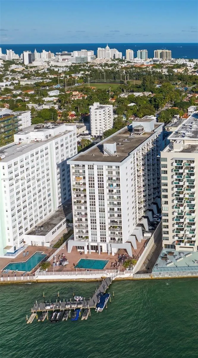 1228 West Ave #312 Miami Beach, FL 33139