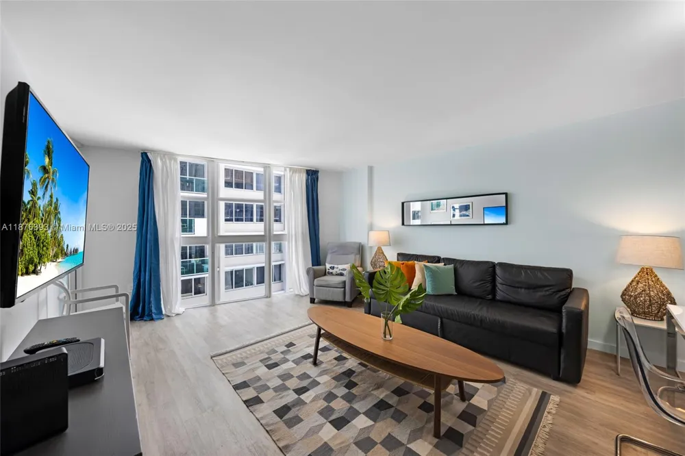 1228 West Ave #312 Miami Beach, FL 33139