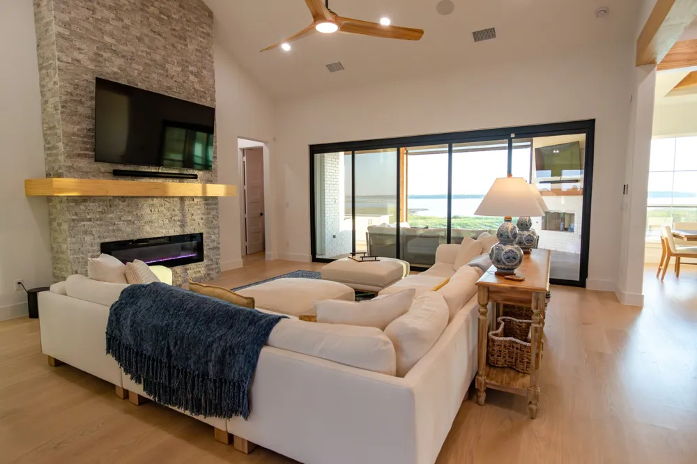 415 Sailview Court Honey Grove, TX 75446