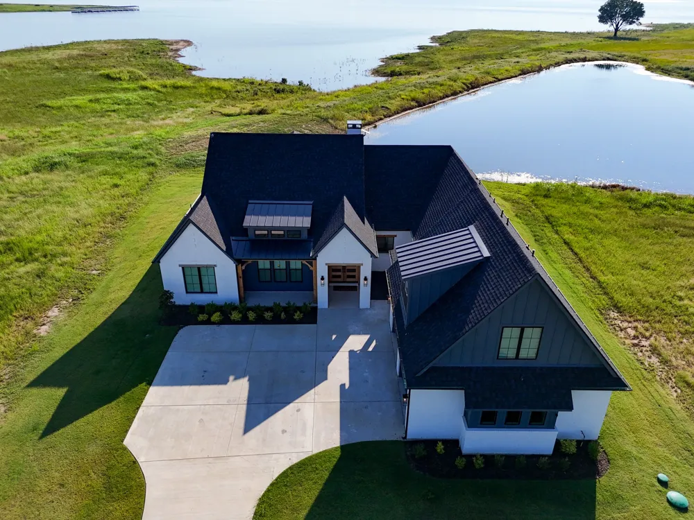 415 Sailview Court Honey Grove, TX 75446