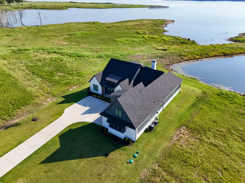 415 Sailview Court Honey Grove, TX 75446