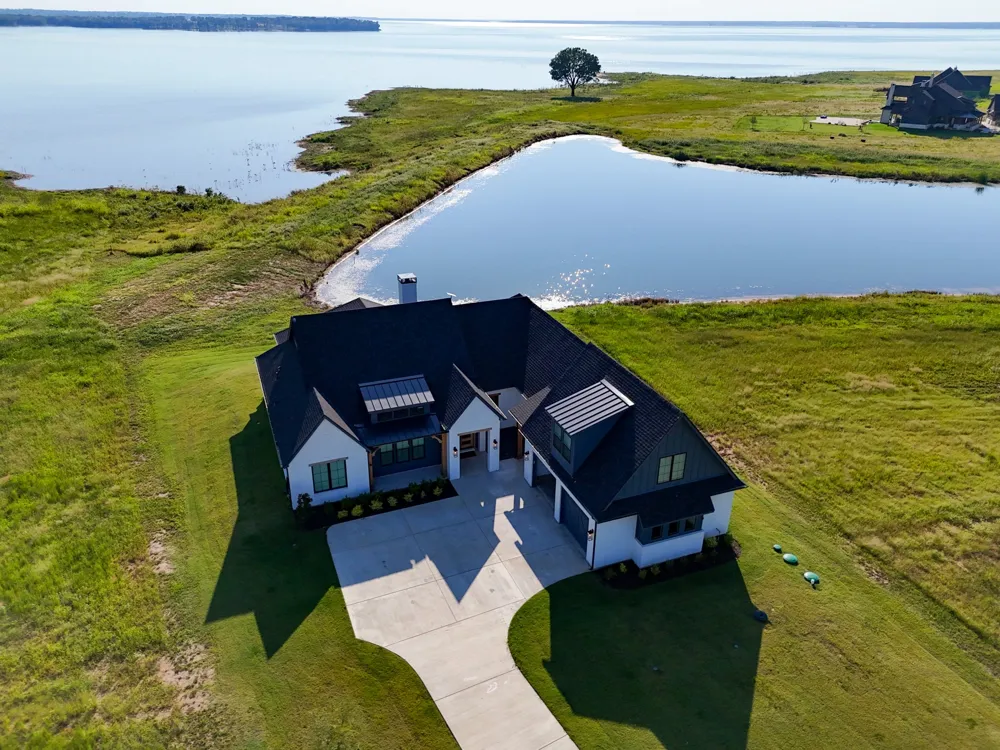 415 Sailview Court Honey Grove, TX 75446