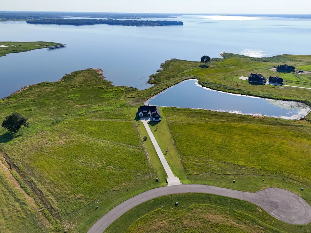 415 Sailview Court Honey Grove, TX 75446