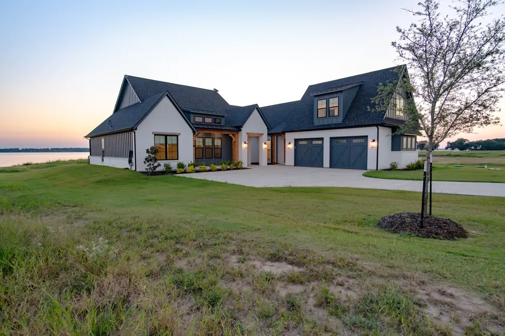 415 Sailview Court Honey Grove, TX 75446
