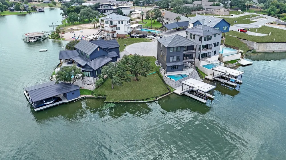 7 Pointview Drive Granite Shoals, TX 78654