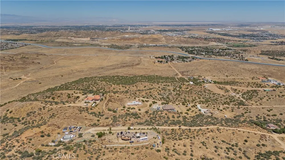 W Lago Lindo Road Palmdale, CA 93551