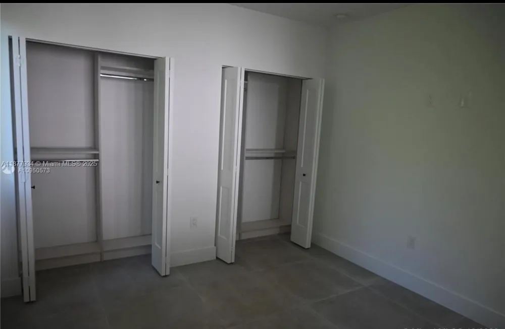 14 Coral Dr #1 Key Largo, FL 33037