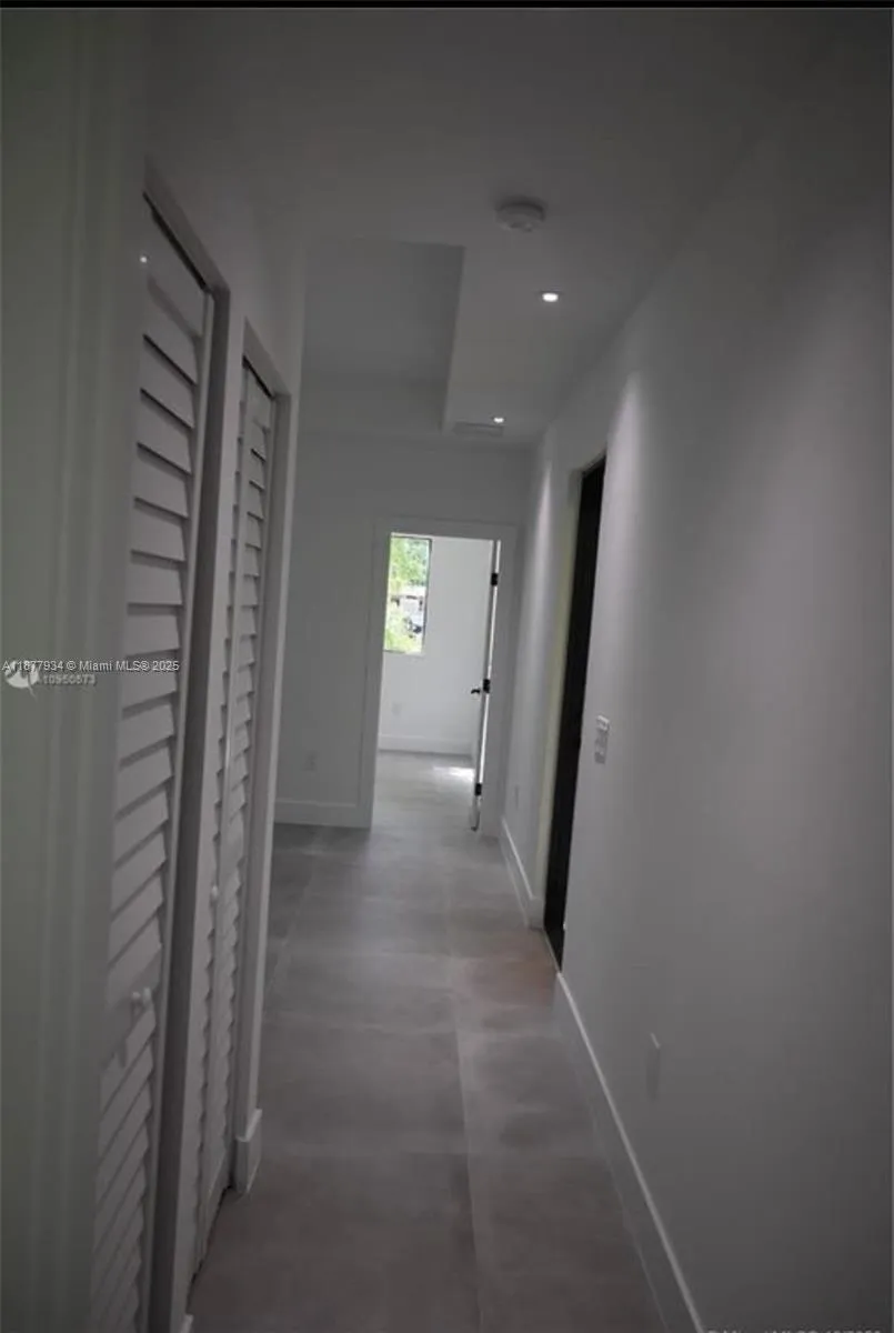 14 Coral Dr #1 Key Largo, FL 33037
