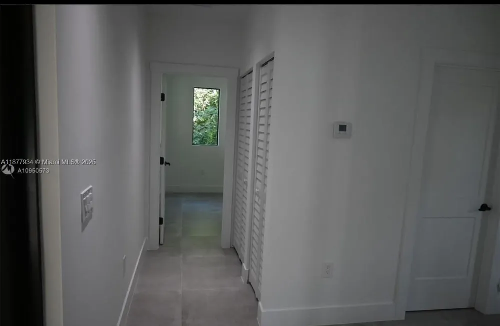 14 Coral Dr #1 Key Largo, FL 33037