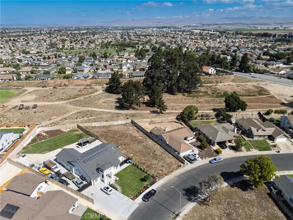 827 Firefox Drive Santa Maria, CA 93455