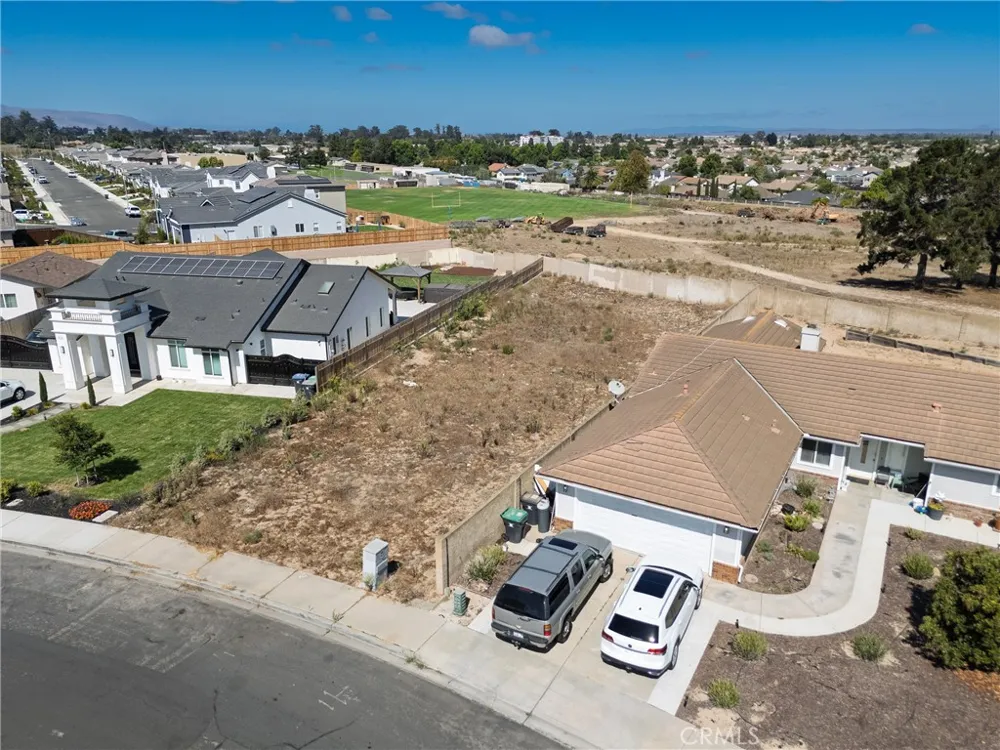 827 Firefox Drive Santa Maria, CA 93455