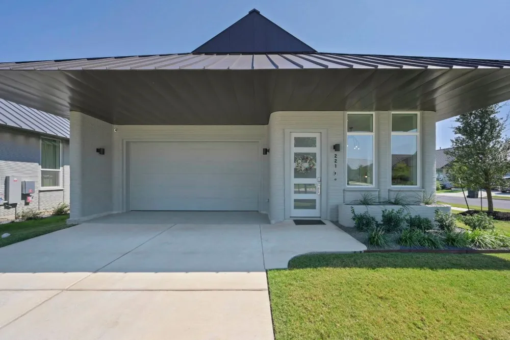 221 Lone Ranger Trail Georgetown, TX 78628
