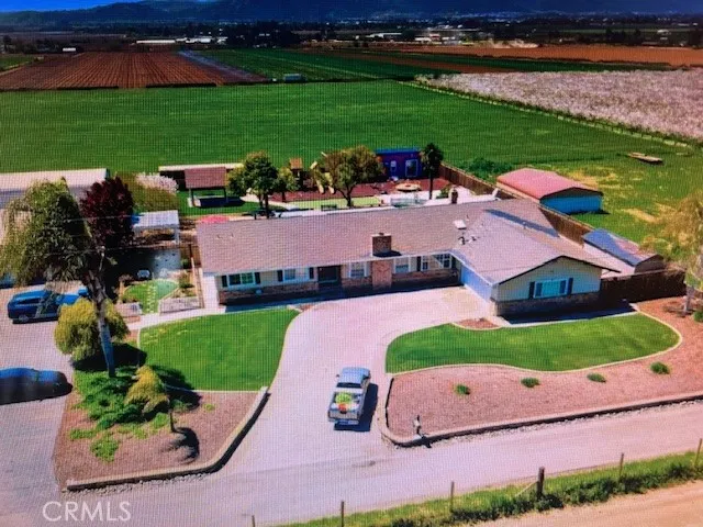 3455 Susie Lane Gilroy, CA 95020