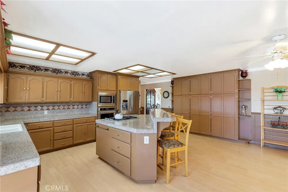 3455 Susie Lane Gilroy, CA 95020