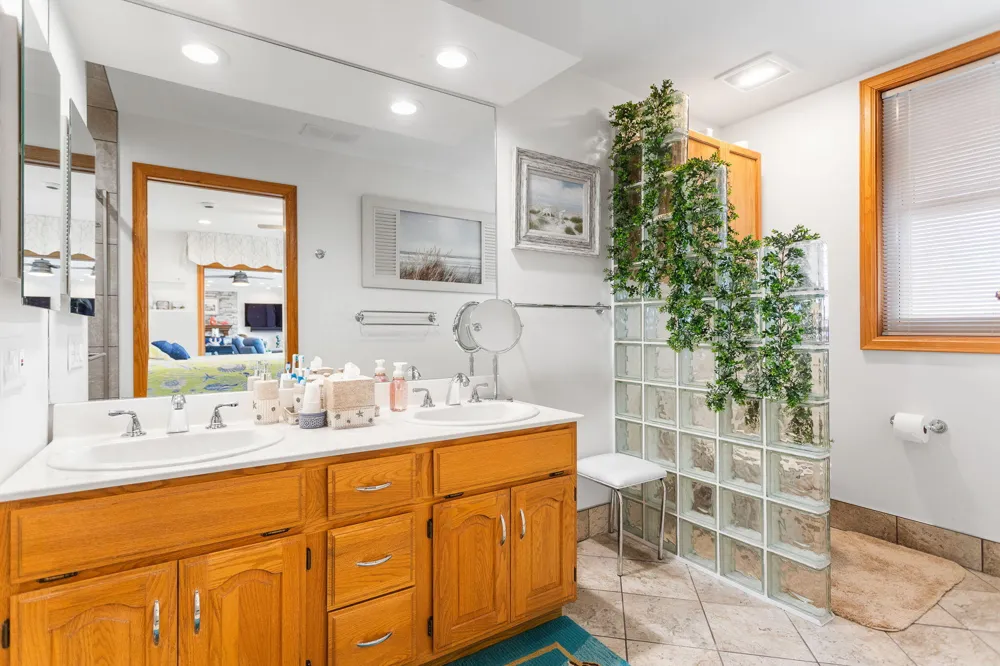 260 Water Street #5E St. Joseph, MI 49085