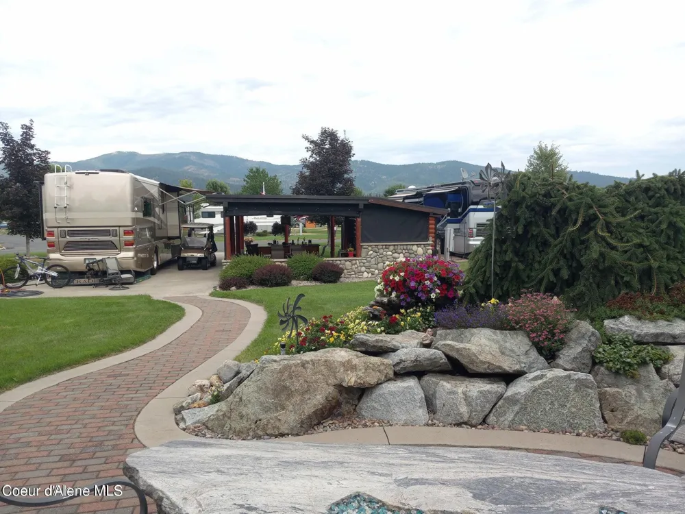 222 Par Loop Blanchard, ID 83804
