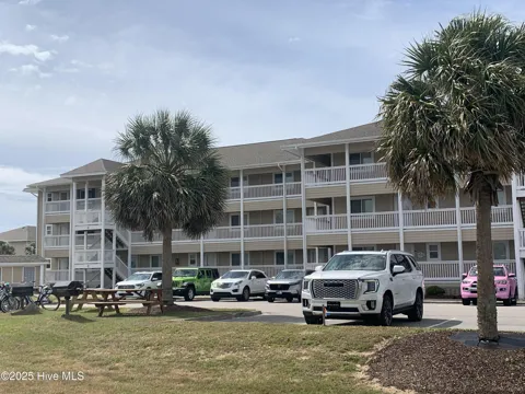 650 Cedar Point Boulevard #C 31