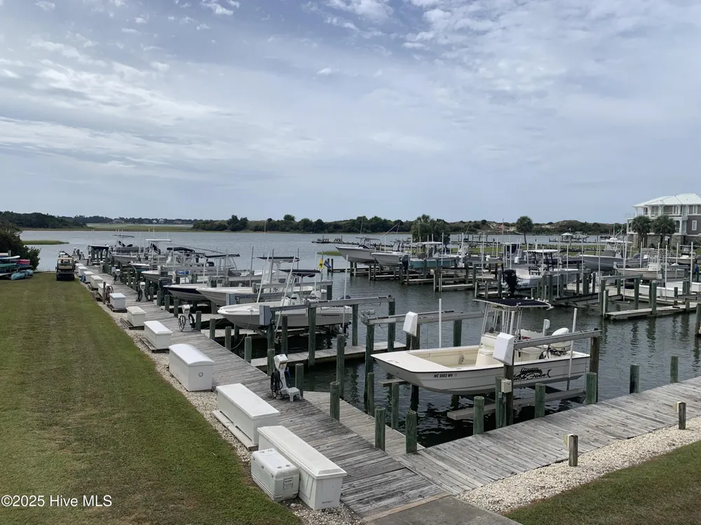 650 Cedar Point Boulevard #C 31 Cedar Point, NC 28584
