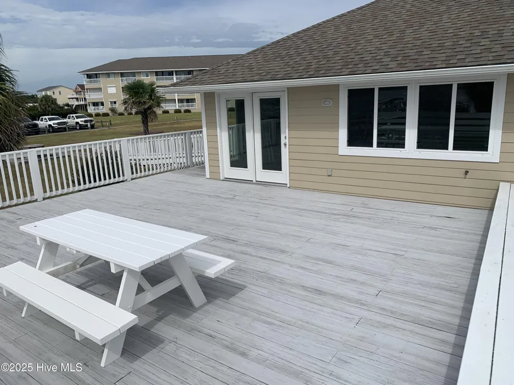 650 Cedar Point Boulevard #C 31 Cedar Point, NC 28584