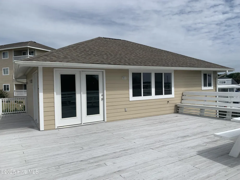 650 Cedar Point Boulevard #C 31 Cedar Point, NC 28584