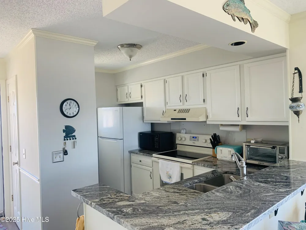650 Cedar Point Boulevard #C 31 Cedar Point, NC 28584