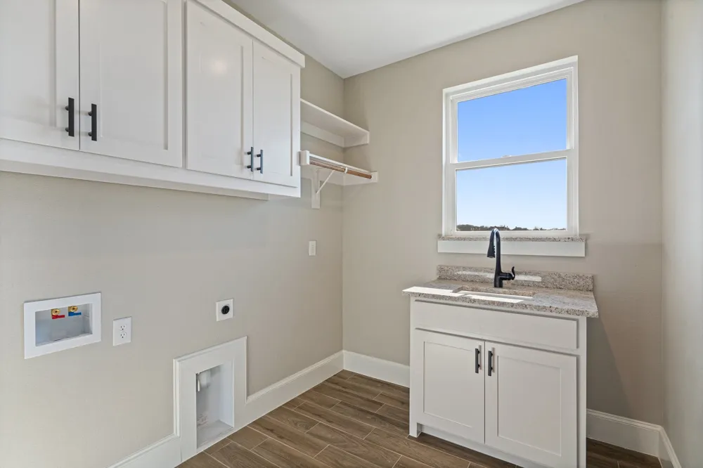1607 Pebble Beach Lane Cedar Hill, TX 75104