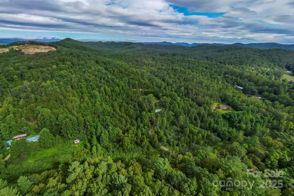2636 Cheraw Road Lenoir, NC 28645